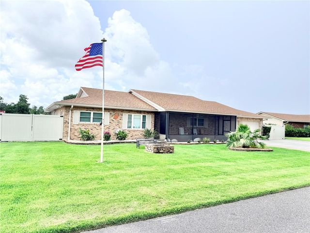 209 W DELAWARE STREET, Tavares, FL 32778