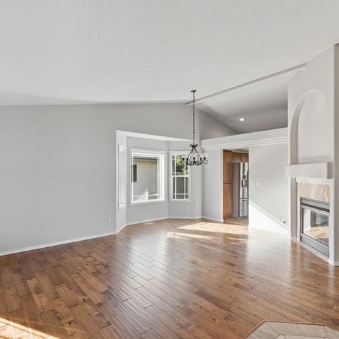 917 N Garry Dr Dr, Liberty Lake, WA 99109