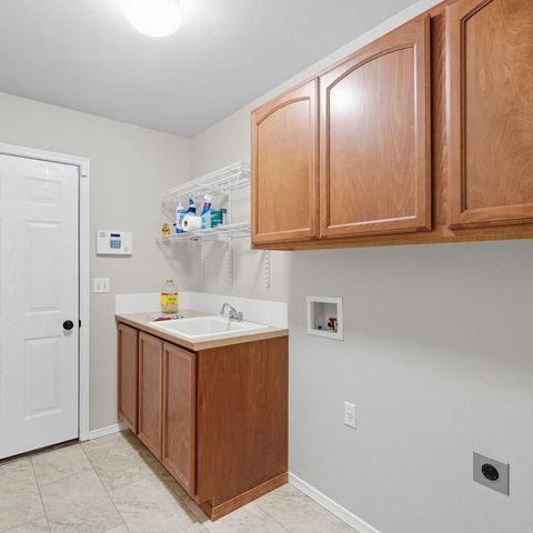 917 N Garry Dr Dr, Liberty Lake, WA 99109