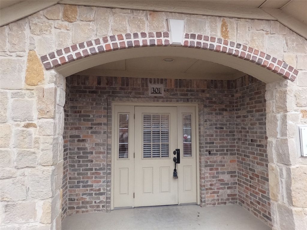 5850 Town And Country Boulevard 301, Frisco, TX 75034