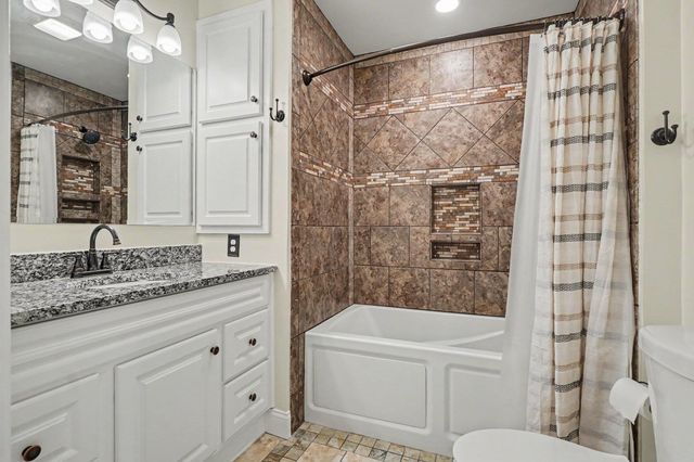 2023 4th Street, Bay City, MI 48708