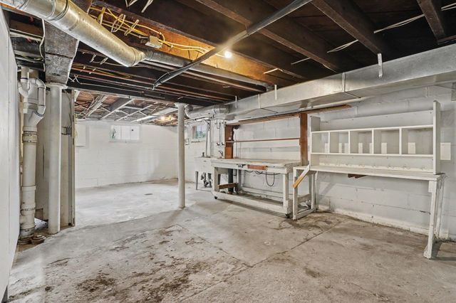 2023 4th Street, Bay City, MI 48708