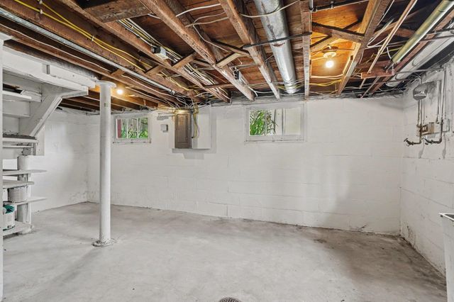 2023 4th Street, Bay City, MI 48708