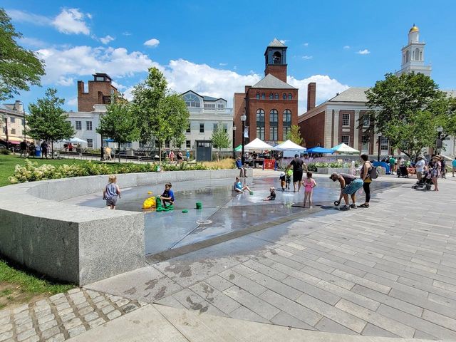 198-200 King Street, Burlington, VT 05401