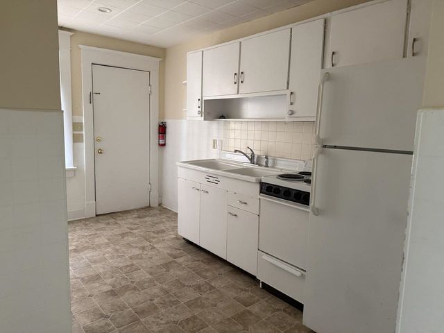 198-200 King Street, Burlington, VT 05401