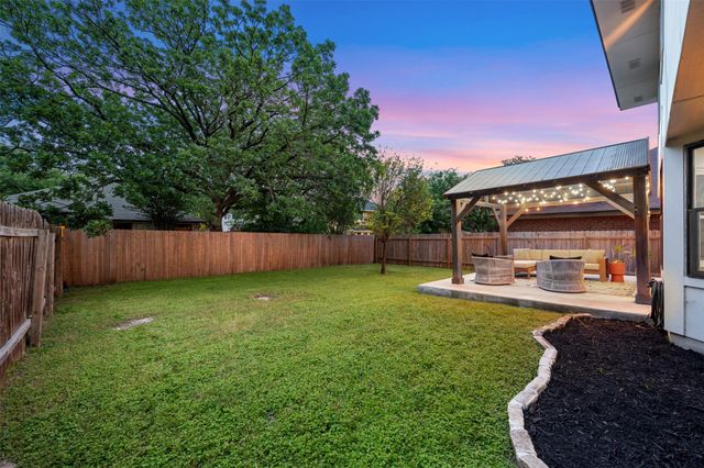 9313 Notches DR, Austin, TX 78748
