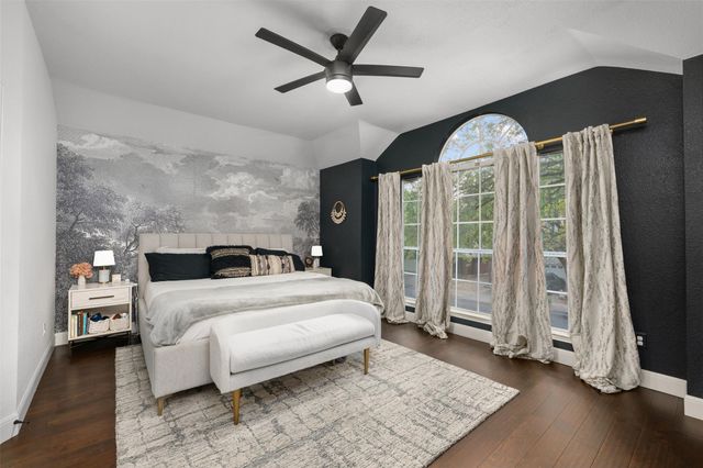 9313 Notches DR, Austin, TX 78748