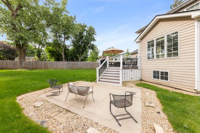 1N003 Richard Avenue, Wheaton, IL 60187
