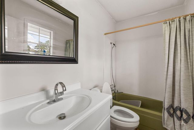 404 Cox Ave., Hattiesburg, MS 39402