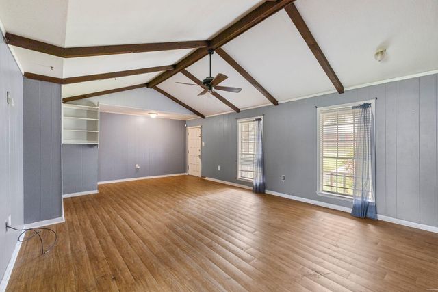 404 Cox Ave., Hattiesburg, MS 39402