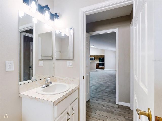 9584 SW 42ND COURT, Ocala, FL 34476
