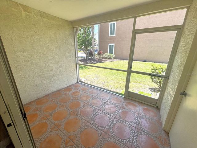 6235 BAYSIDE KEY DRIVE, Tampa, FL 33615