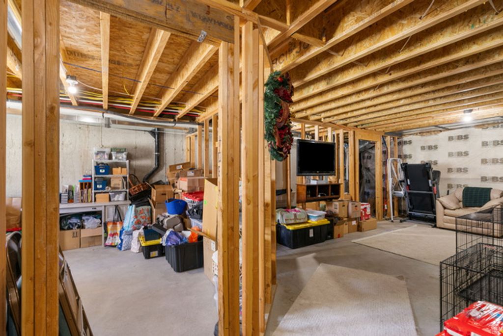 Image 28 of property listing at 4190 W HARDMAN WAY, Lehi, UT 84048