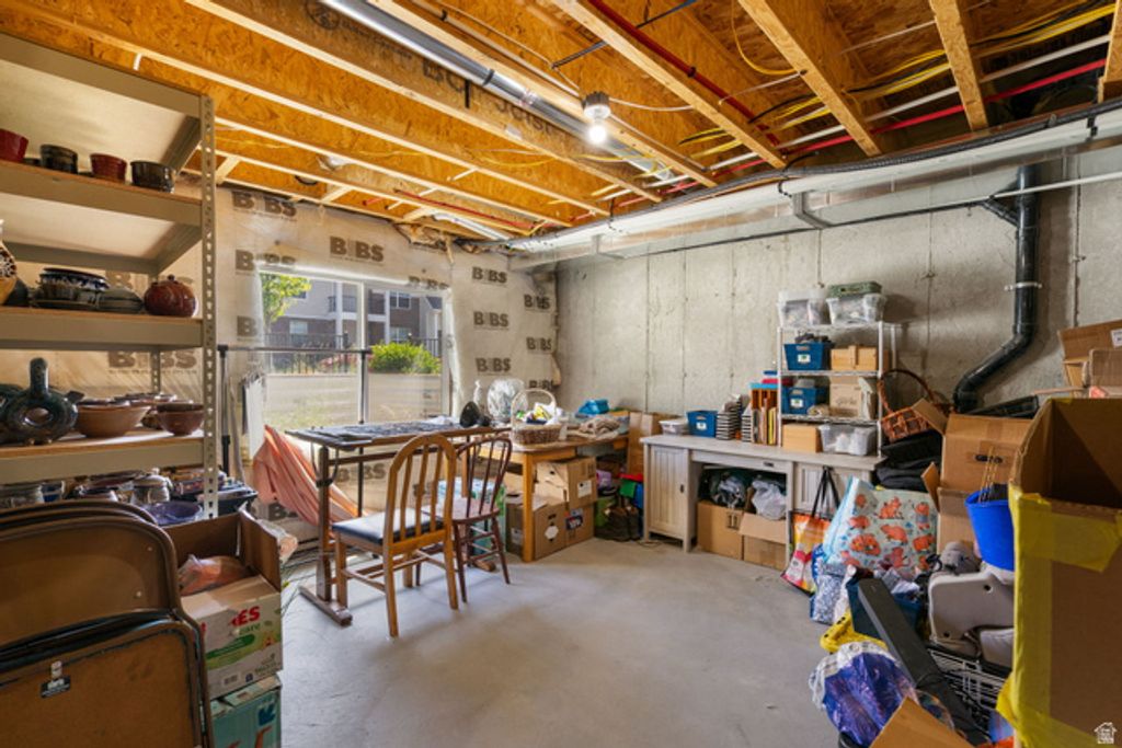 Image 29 of property listing at 4190 W HARDMAN WAY, Lehi, UT 84048