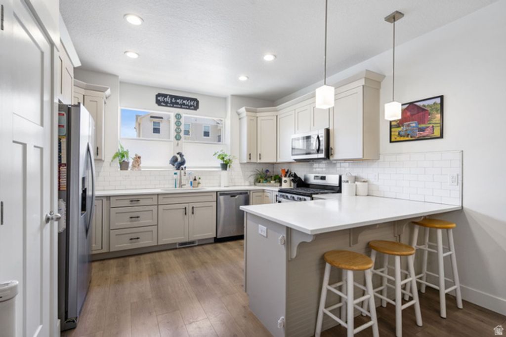 Image 4 of property listing at 4190 W HARDMAN WAY, Lehi, UT 84048