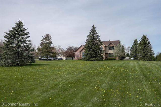 7978 Frith Road, Columbus, MI 48063