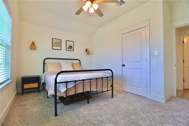 172 Pleasant Path, Somerville, TX 77879