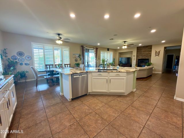 27309 N 59TH Drive, Phoenix, AZ 85083