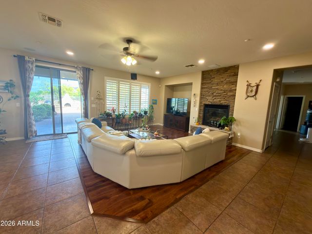 27309 N 59TH Drive, Phoenix, AZ 85083