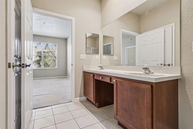 3001 LAUREL PARK LANE 207, Kissimmee, FL 34741