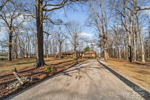 2415 Hargette Road, Monroe, NC 28112