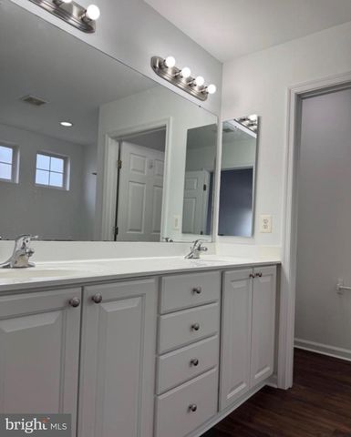 5312 JOSHUA TREE CIR, Fredericksburg, VA 22407
