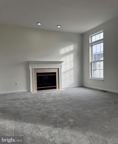 5312 JOSHUA TREE CIR, Fredericksburg, VA 22407