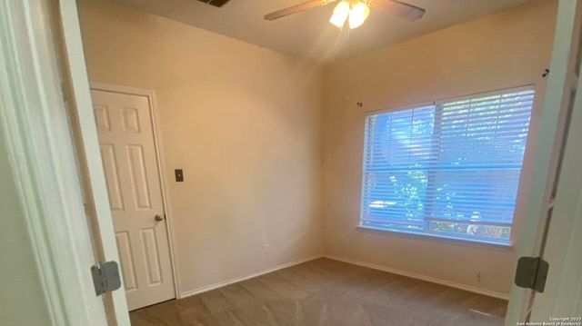 823 Point Cove, San Antonio, TX 78253