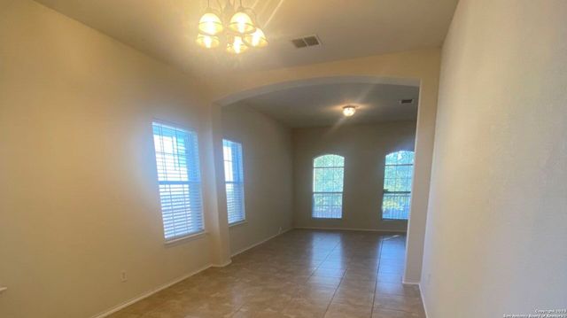 823 Point Cove, San Antonio, TX 78253