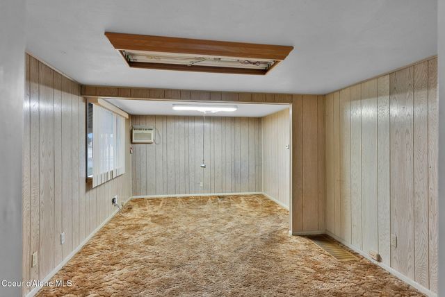 10264 N GOVERNMENT WAY, Hayden, ID 83835