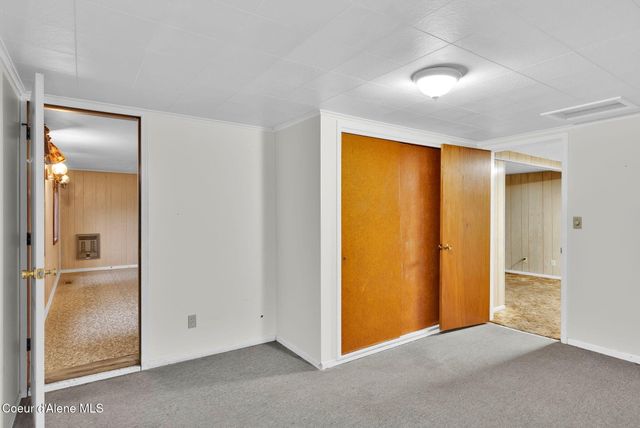 10264 N GOVERNMENT WAY, Hayden, ID 83835