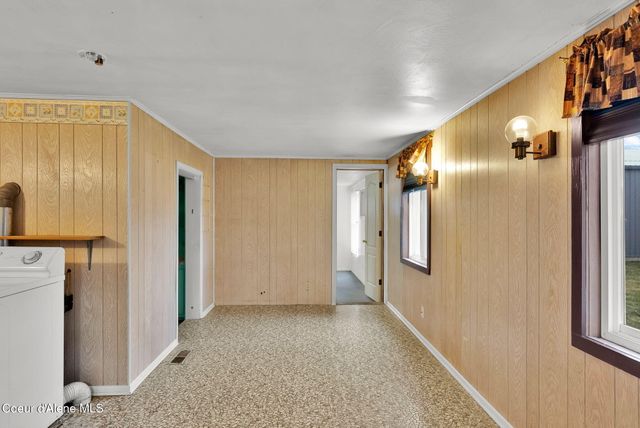 10264 N GOVERNMENT WAY, Hayden, ID 83835