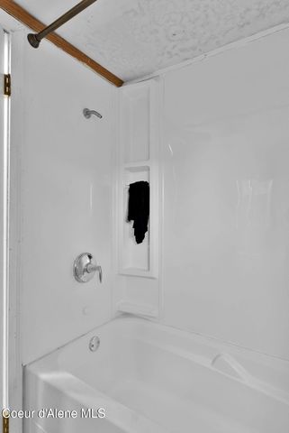 10264 N GOVERNMENT WAY, Hayden, ID 83835