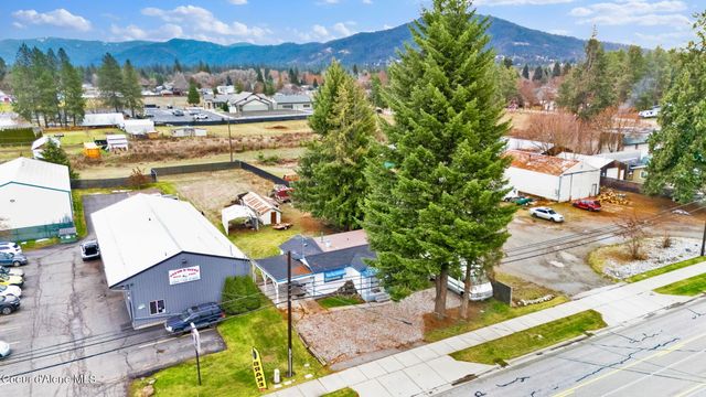 10264 N GOVERNMENT WAY, Hayden, ID 83835