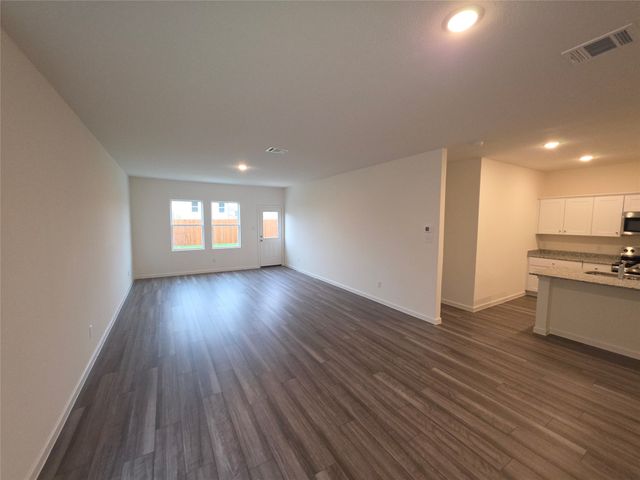 2304 Winthrop Avenue, Princeton, TX 75407