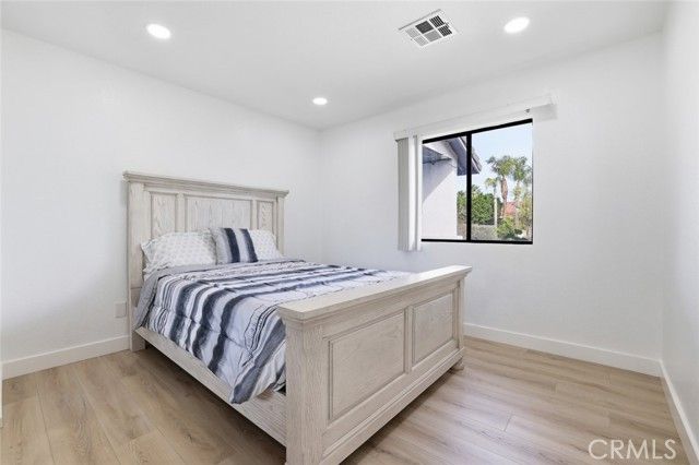 2901 E Via Escuela, Palm Springs, CA 92262