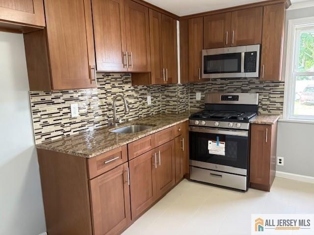65 W Stearns Street, Rahway, NJ 07065