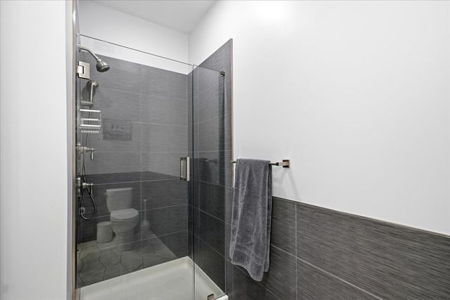 2 Cliveden St. 403E, Quincy, MA 02169