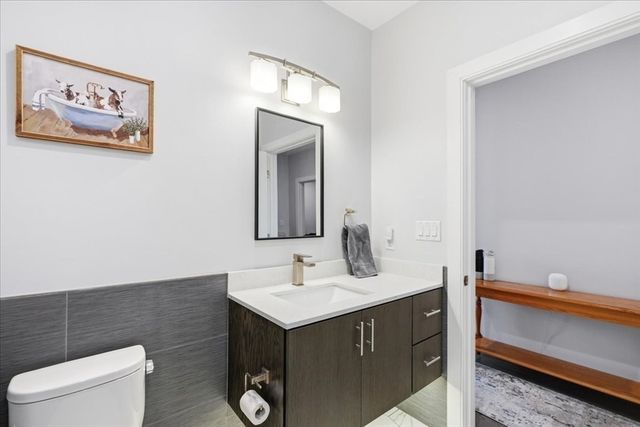 2 Cliveden St. 403E, Quincy, MA 02169