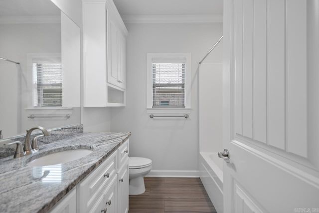 9608 Meadow Creek Drive, Sherwood, AR 72120