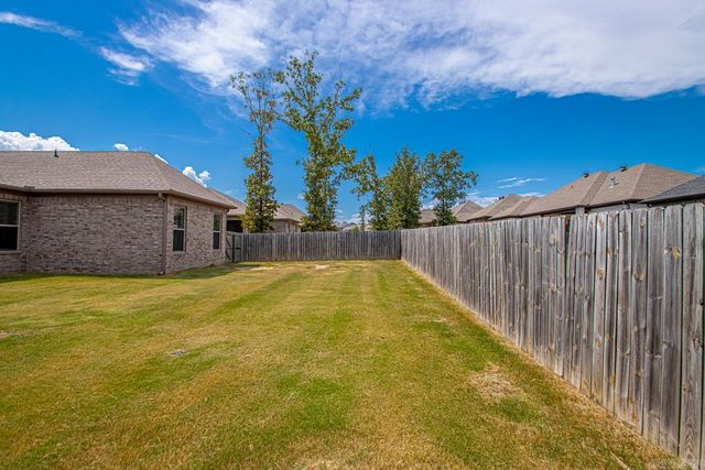 9608 Meadow Creek Drive, Sherwood, AR 72120