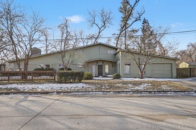 5606 S Trenton Avenue, Tulsa, OK 74105