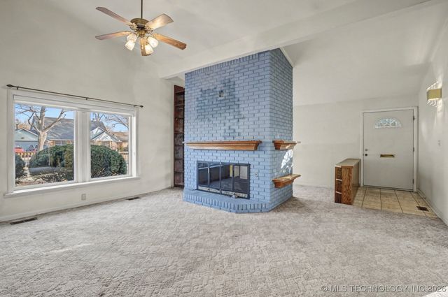 5606 S Trenton Avenue, Tulsa, OK 74105