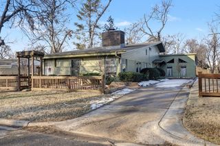 5606 S Trenton Avenue, Tulsa, OK 74105