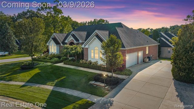 1937 Carsons Cove, Commerce Twp, MI 48390