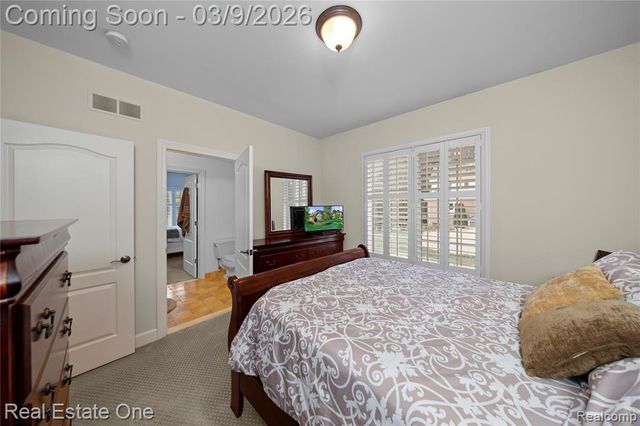 1937 Carsons Cove, Commerce Twp, MI 48390