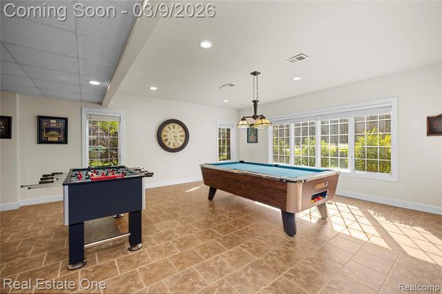 1937 Carsons Cove, Commerce Twp, MI 48390