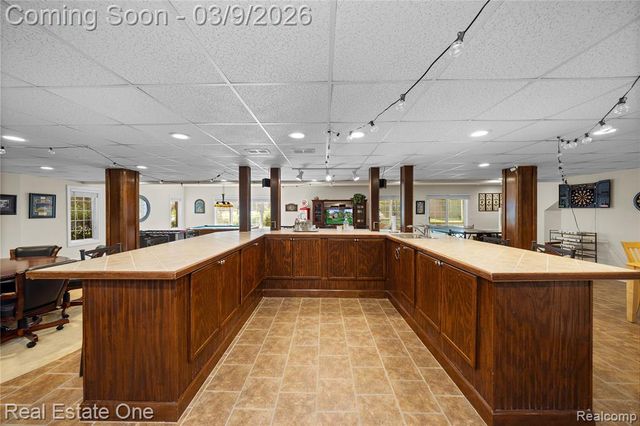 1937 Carsons Cove, Commerce Twp, MI 48390