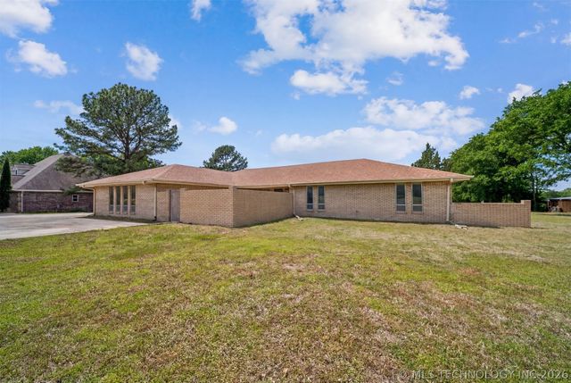 19266 S Old Highway 88 Highway, Claremore, OK 74017