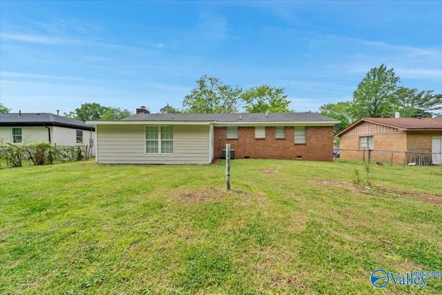 5021 Paden Drive NW, Huntsville, AL 35810